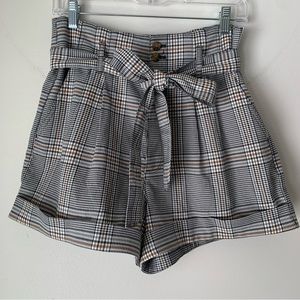 Abercrombie & Fitch High Waist Plaid Shorts - Black and Tan